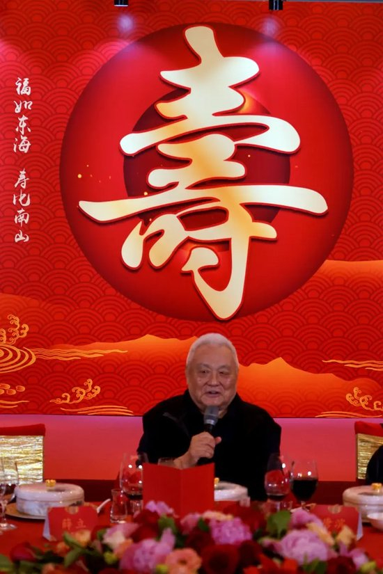 并赋予其以新的内涵展示图片