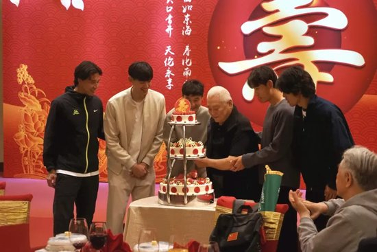 了解888贵宾会提供高品质的免费安全服务