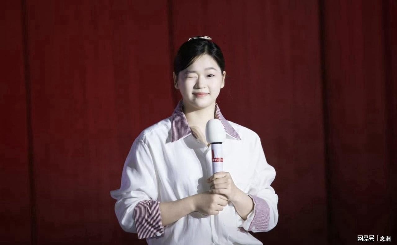888贵宾会相关图片
